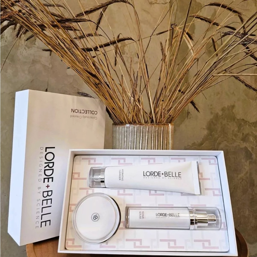 Retail $199. Lorde and Belle Skincare Set - Picture 2 of 7